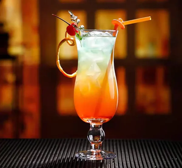 BAN Moodern Hurricane Cocktail Glass 450ml